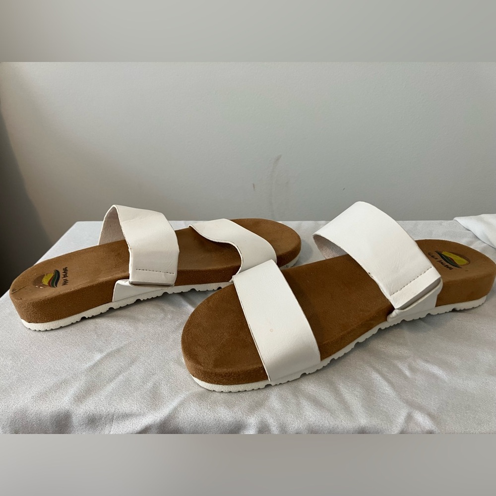 Maui Island Sandals White Straps